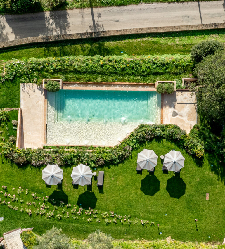 Landing tablet exclusive rental